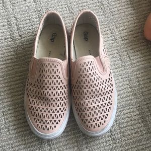 WORN Gap blush slip on - 6